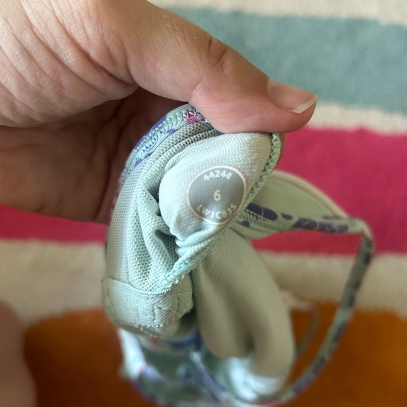 Lululemon Aqua Live Lightly Sport Support Tank Top Woman’s Size 6 - Picture 5 of 5